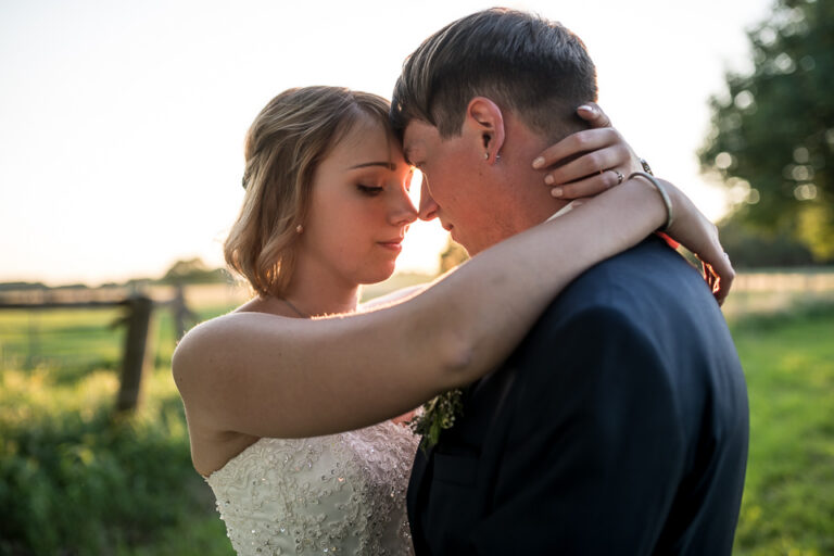 Hochzeitsportrait bei Sonnenuntergang Bremervörde