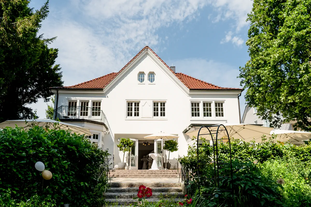 Gartenansicht Villa Halstenbek