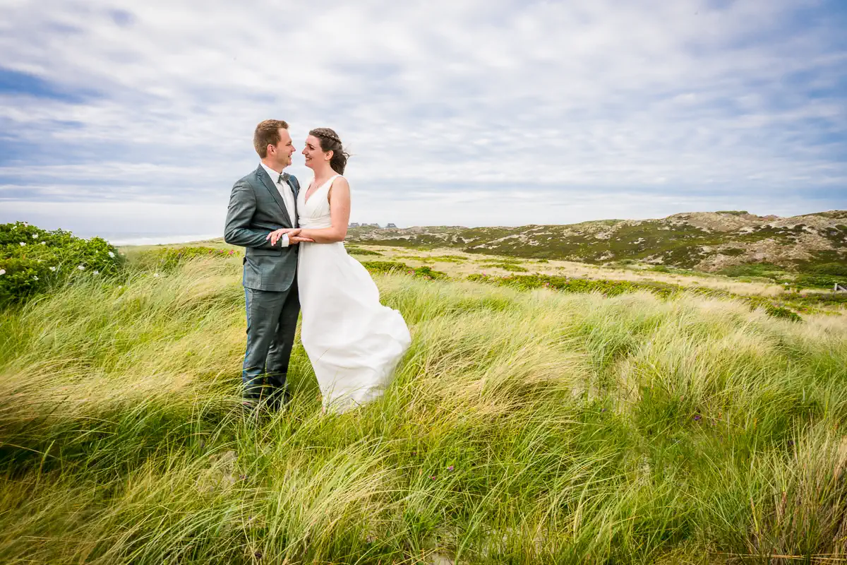 Hochzeitsfotograf auf Sylt Hochzeitsportrait in der Sylter Dünenlandschaft